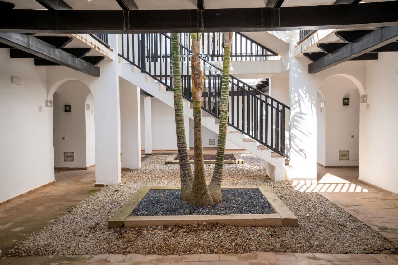 Seth Sa Mirada Aparthotel Arenal d'en Castell Exteriör bild
